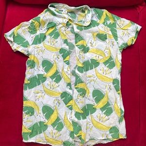 NWOT 2 for 25 banana linen button down